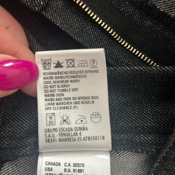 Escada Womens Mid-Rise Wide Leg Jeans size 36 US 6 Inseam 31 - Picture 11 of 11